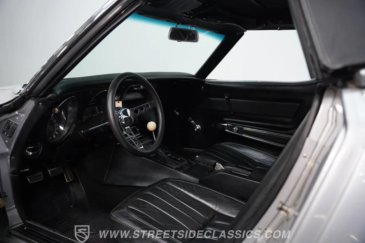 1968 Chevrolet Corvette Convertible - Thumbnail 4