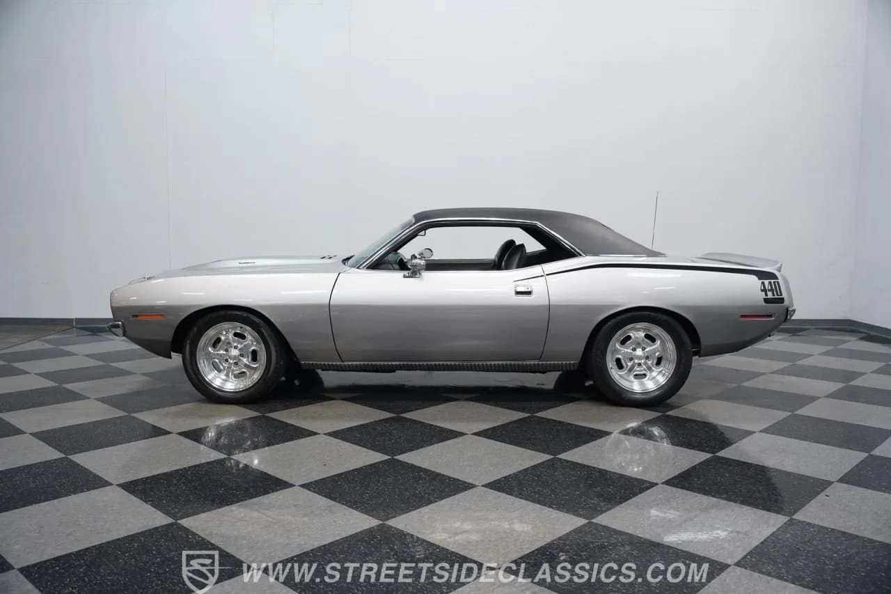 1970 Plymouth Cuda - Thumbnail 8