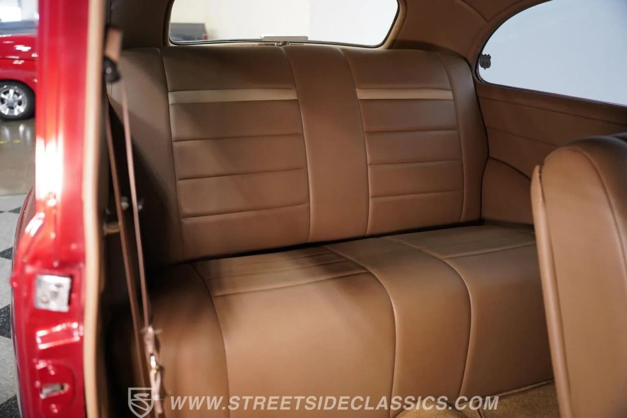 1940 Chevrolet Master - Thumbnail 4