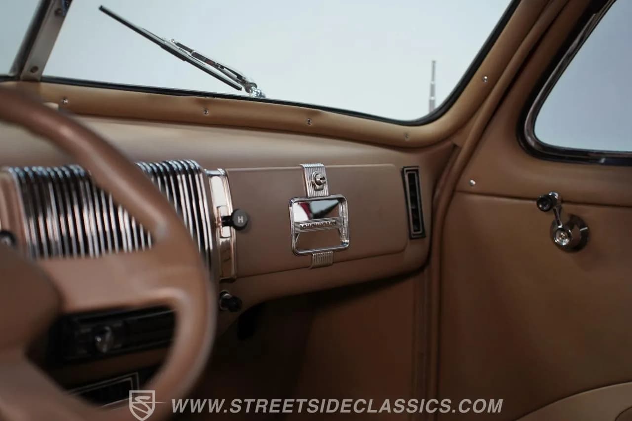 1940 Chevrolet Master - Thumbnail 3