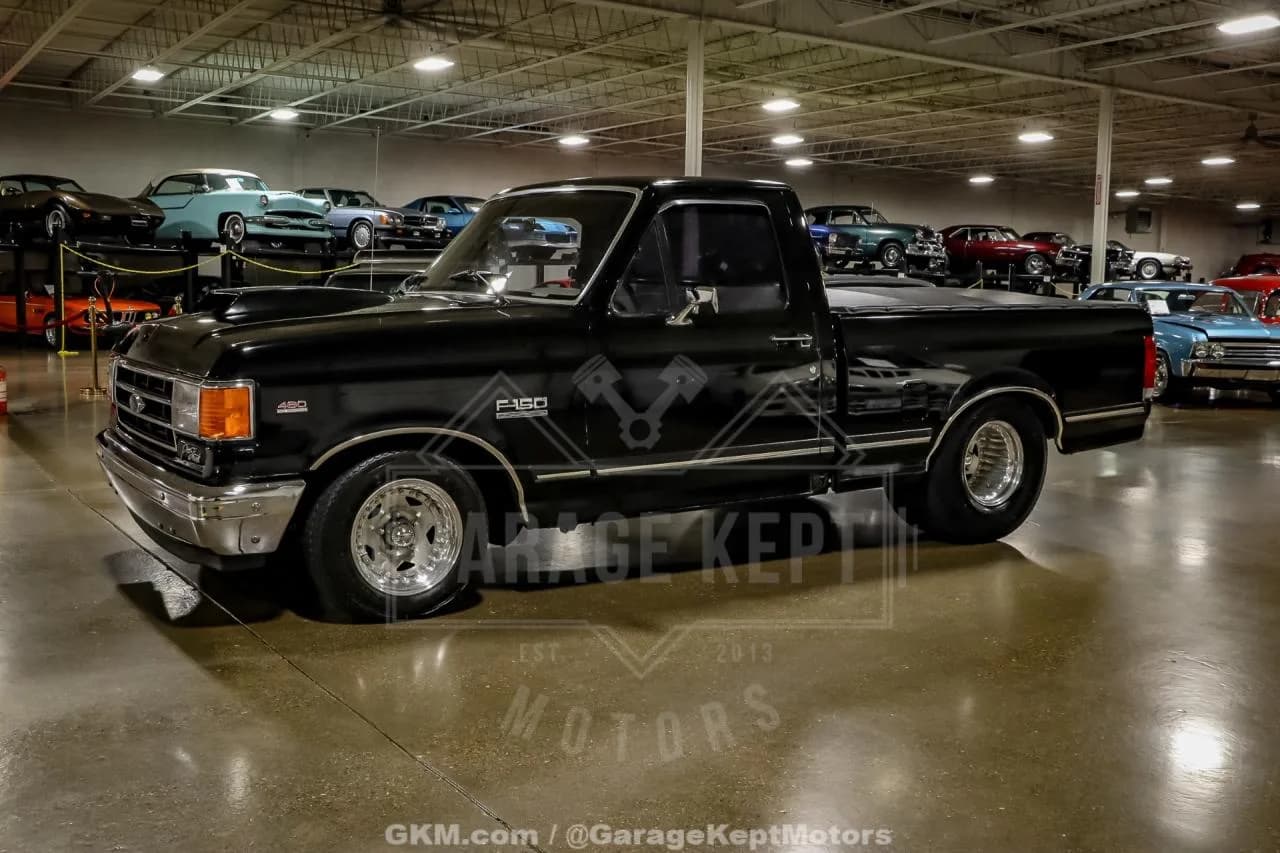 1987 Ford F150 - Thumbnail 4