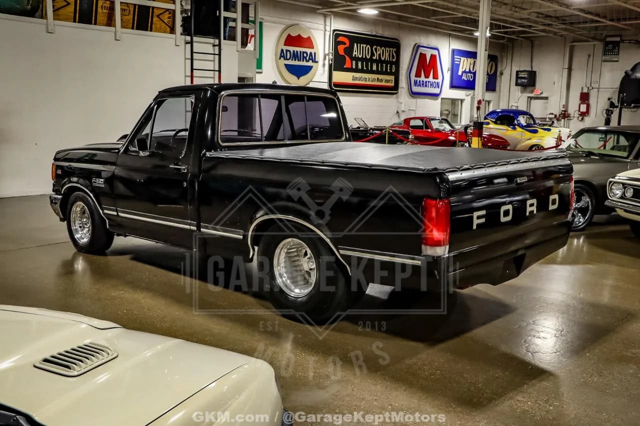 1987 Ford F150 - Thumbnail 6