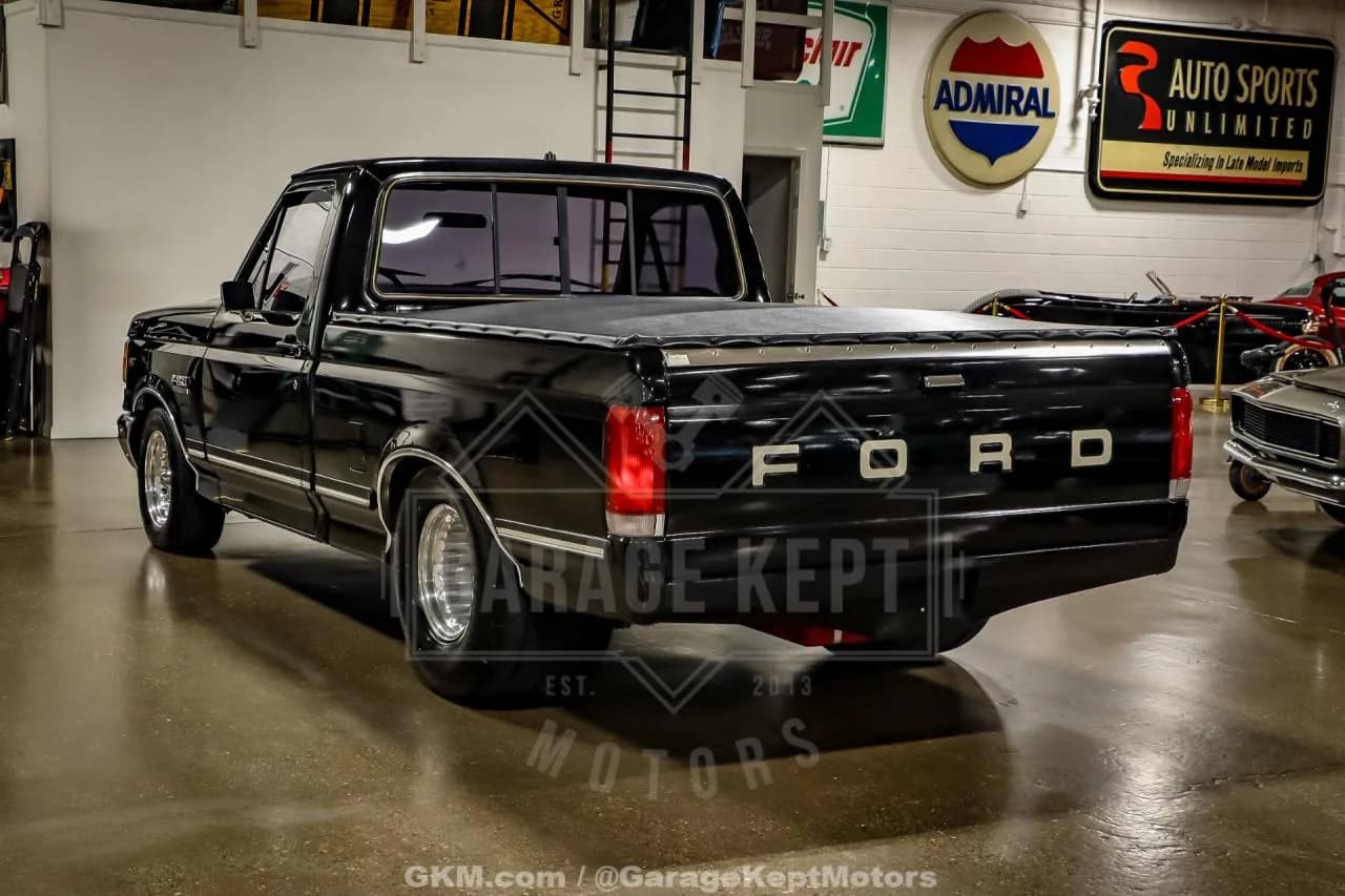 1987 Ford F150 - Thumbnail 7