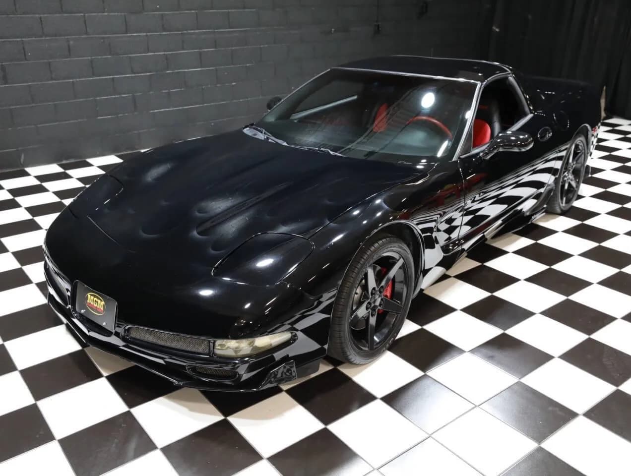 2001 Chevrolet Corvette - Thumbnail 5