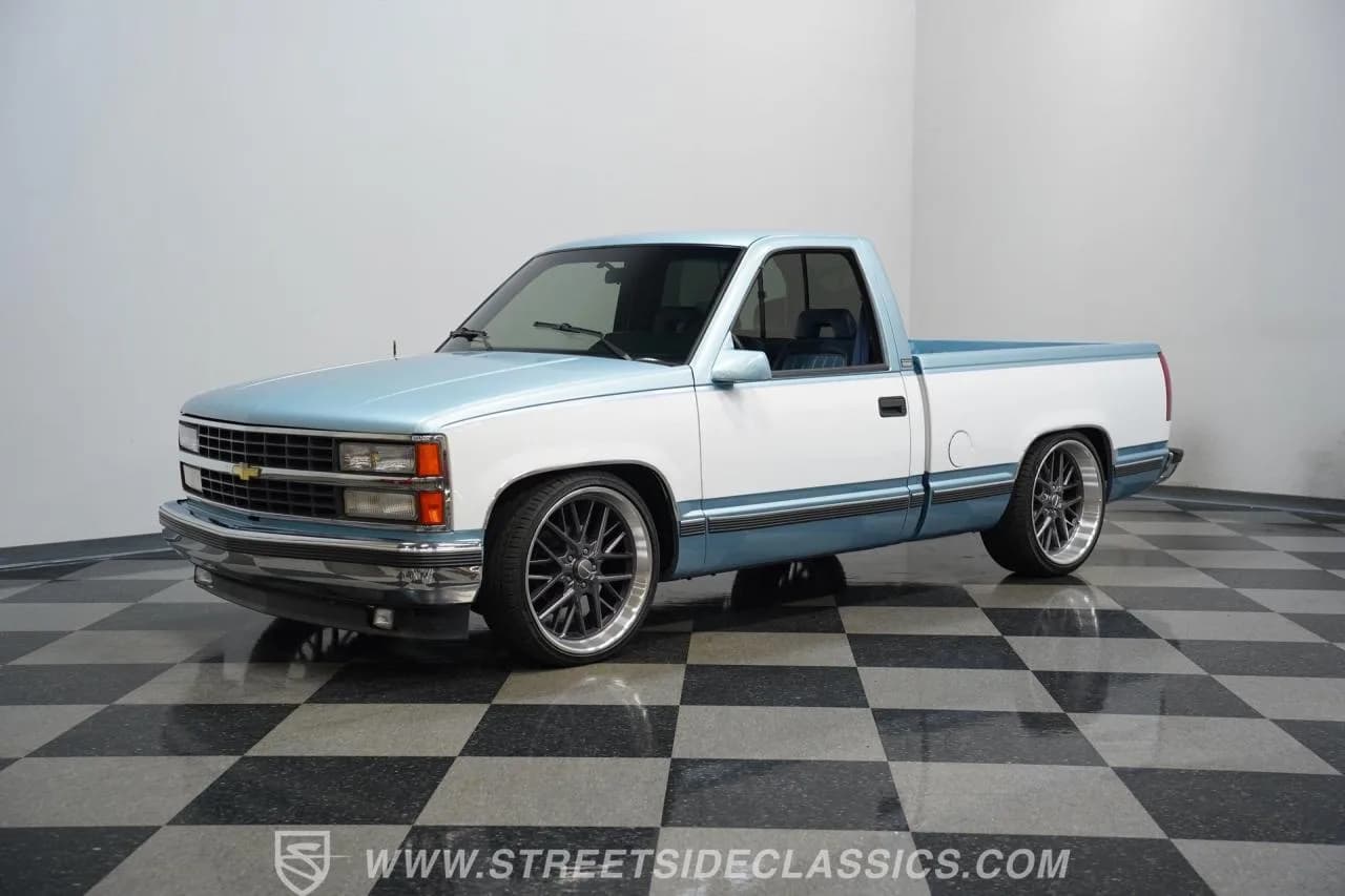 1992 Chevrolet C1500 Silverado - Thumbnail 6