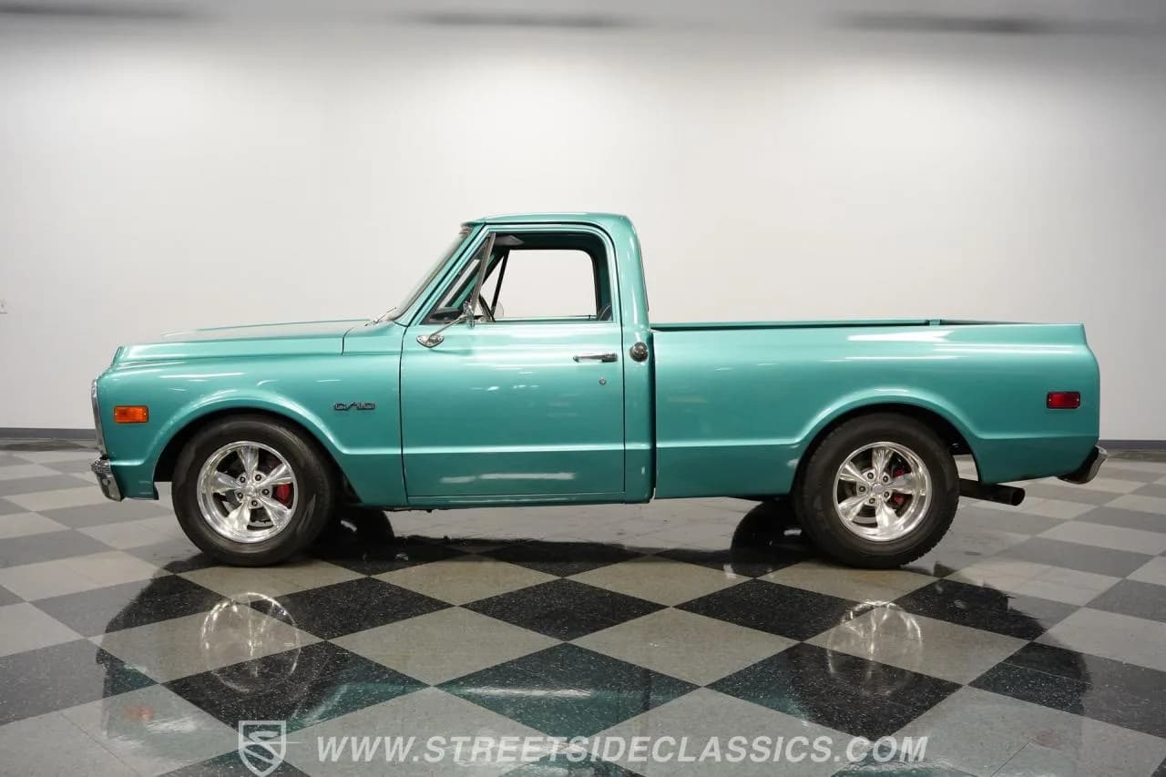 1969 Chevrolet C10 - Thumbnail 8
