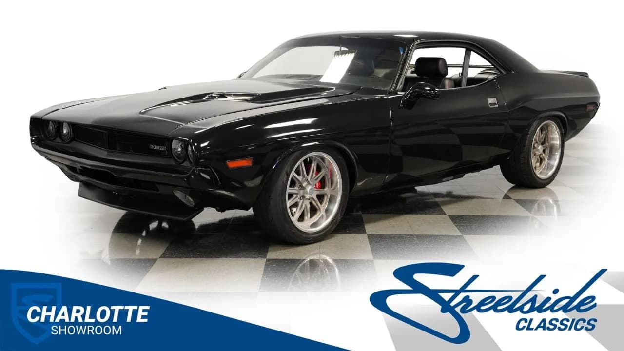 1971 Dodge Challenger HEMI Restomod