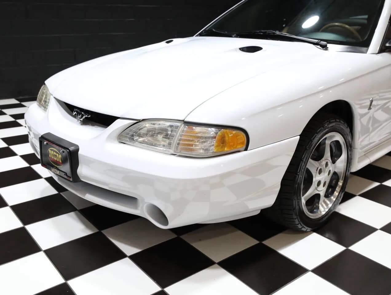 1996 Ford Mustang SVT Cobra - Thumbnail 7