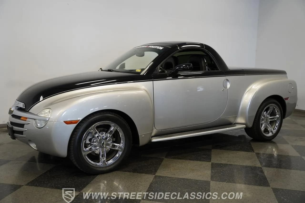 2006 Chevrolet SSR - Thumbnail 7