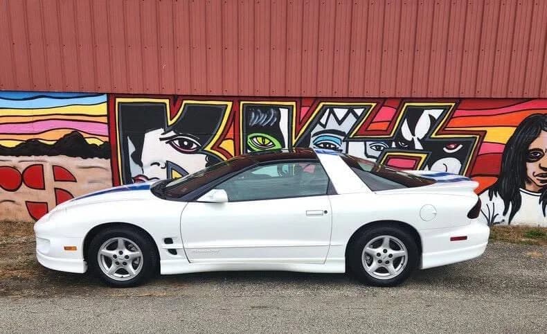 1999 Pontiac Firebird - Thumbnail 2