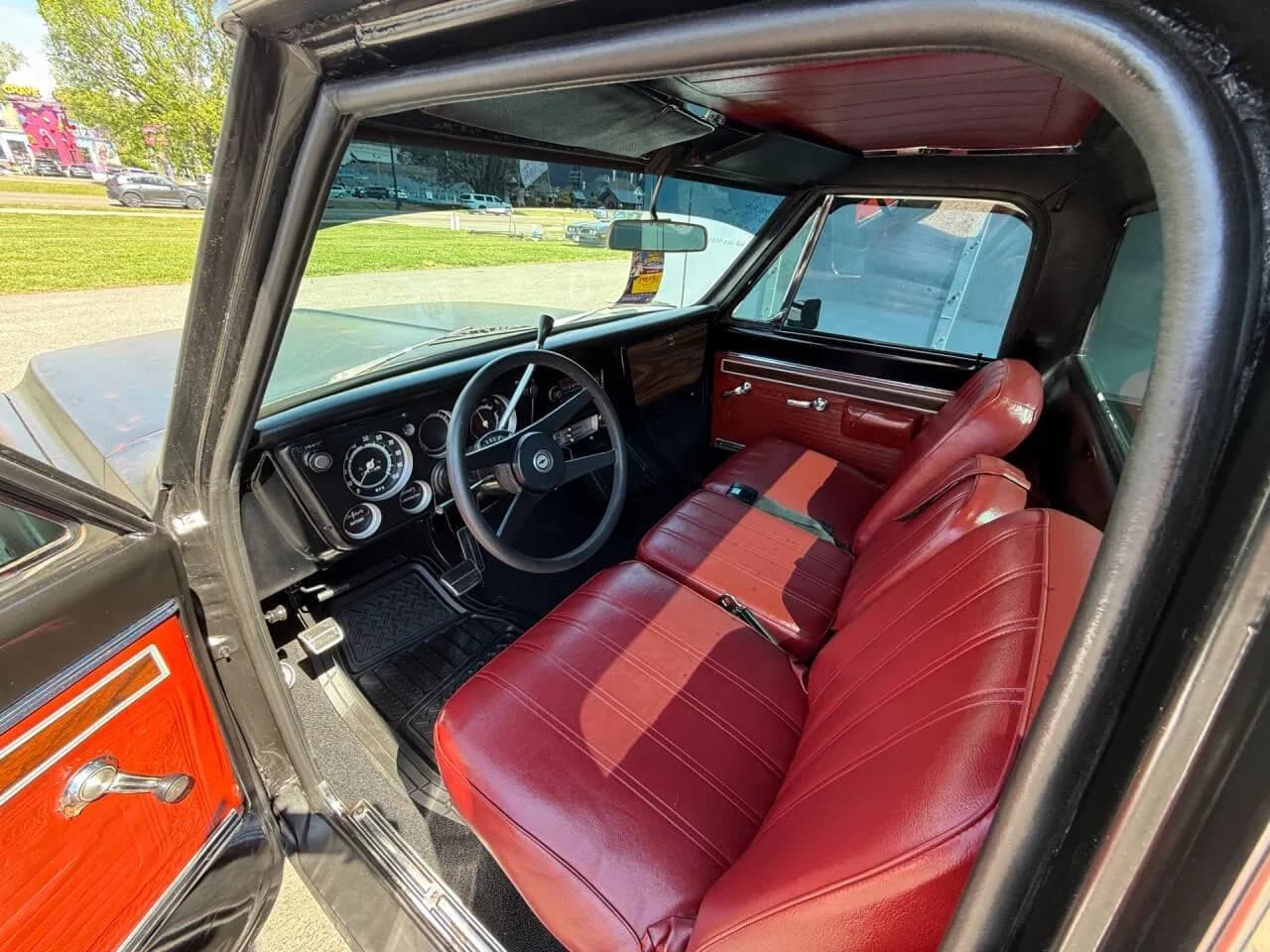 1971 Chevrolet C10 - Thumbnail 8