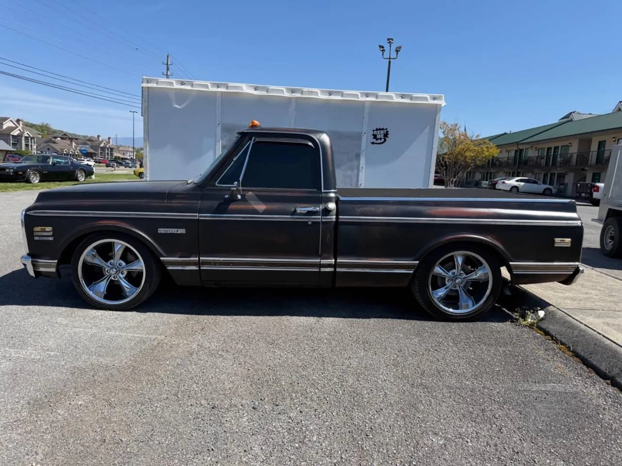 1971 Chevrolet C10 - Thumbnail 3