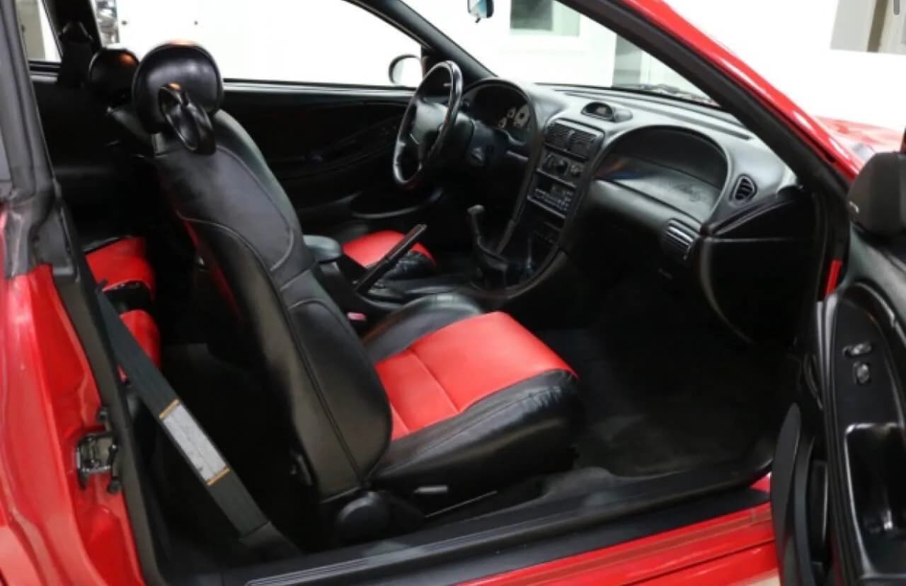 1997 Ford Mustang SVT Cobra - Thumbnail 4