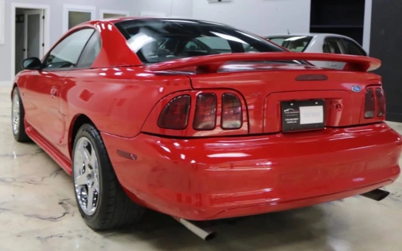 1997 Ford Mustang SVT Cobra - Thumbnail 2