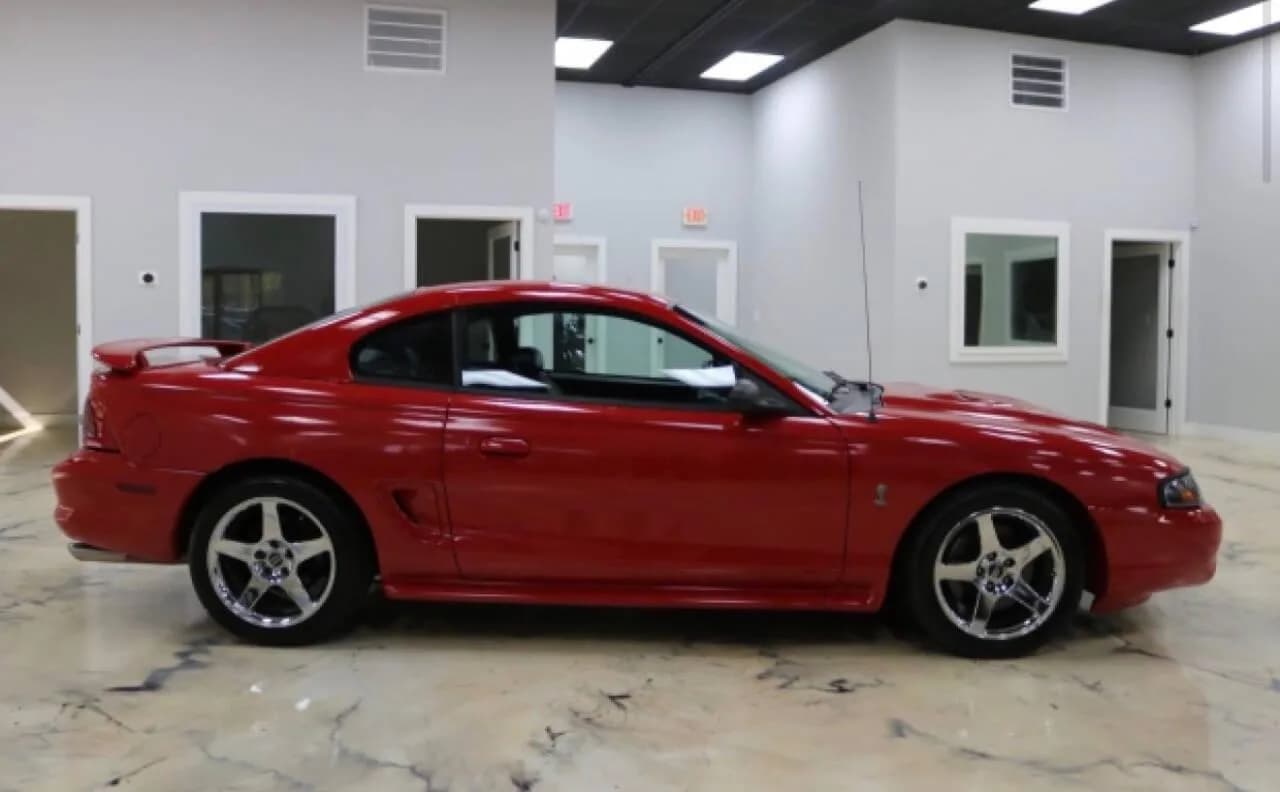 1997 Ford Mustang SVT Cobra - Thumbnail 3