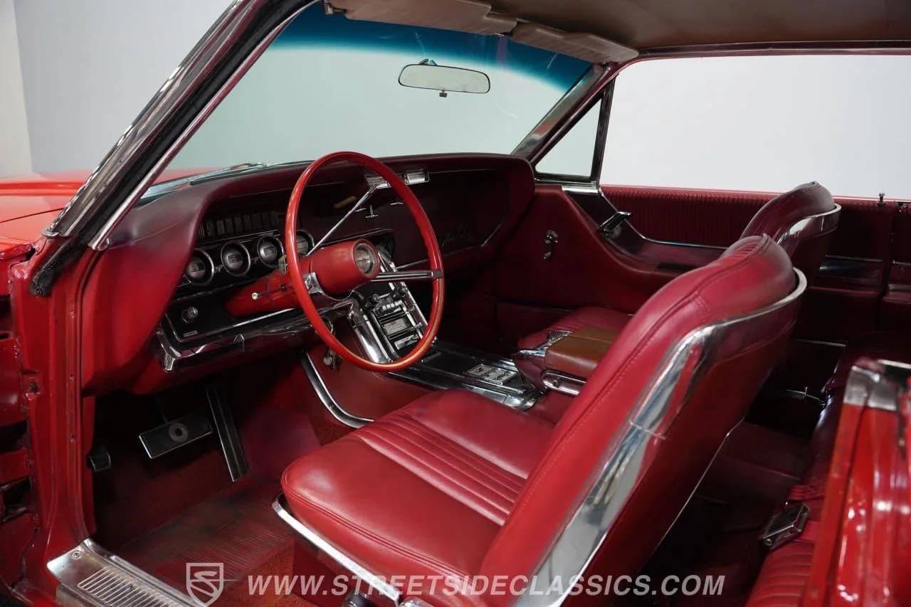 1965 Ford Thunderbird - Thumbnail 4