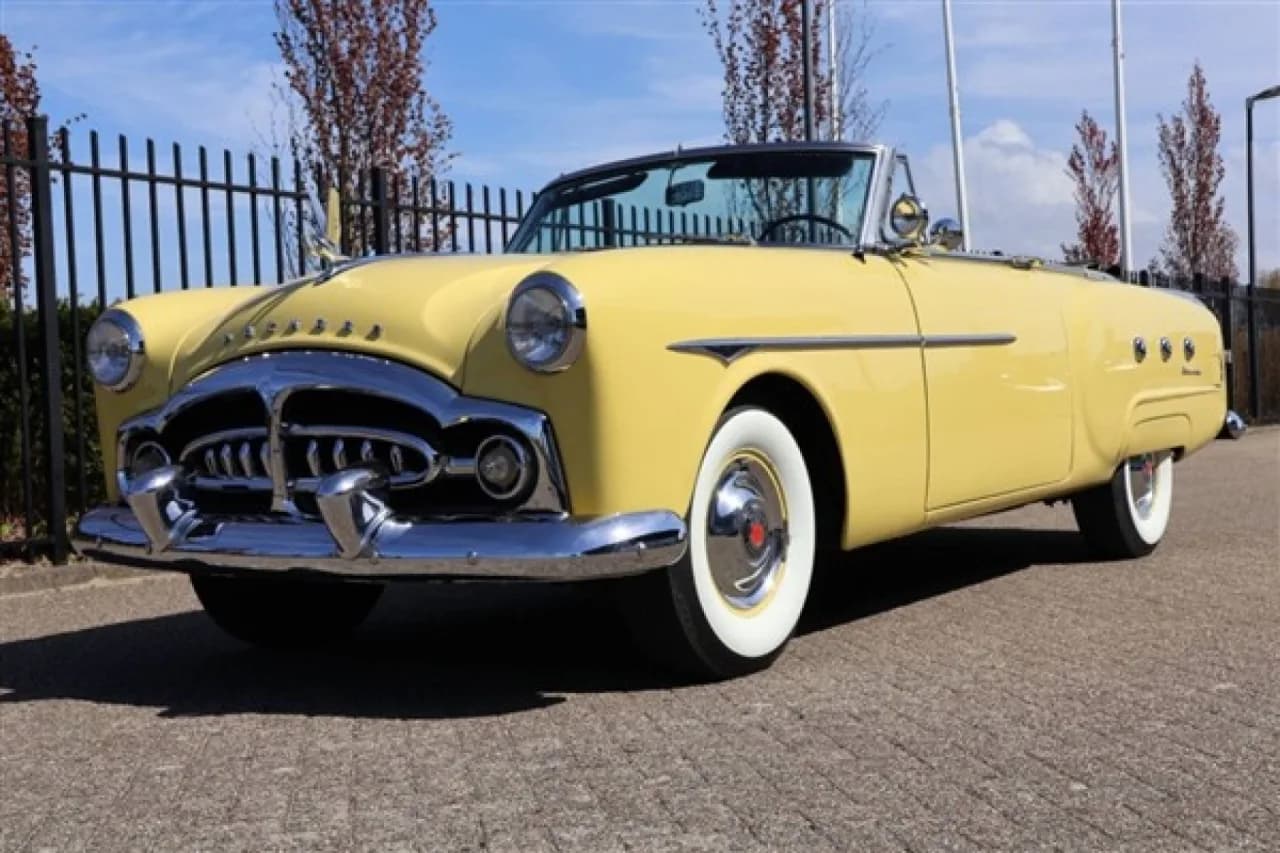 1952 Packard 250 Convertible - Thumbnail 3
