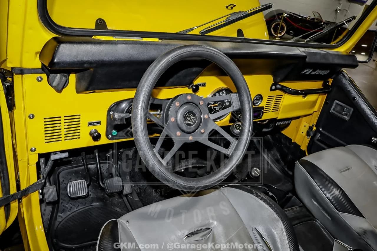 1986 Jeep CJ-7 - Thumbnail 5