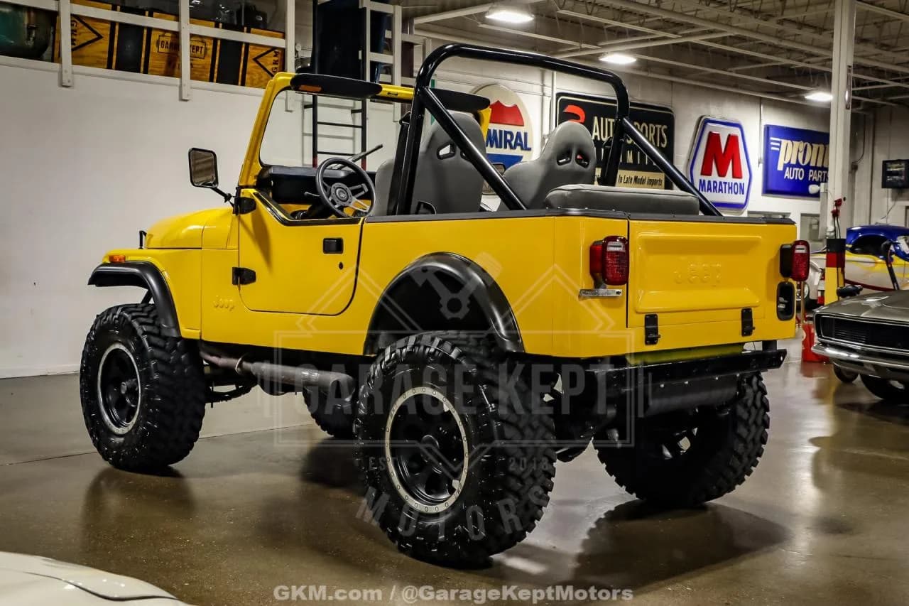 1986 Jeep CJ-7 - Thumbnail 3