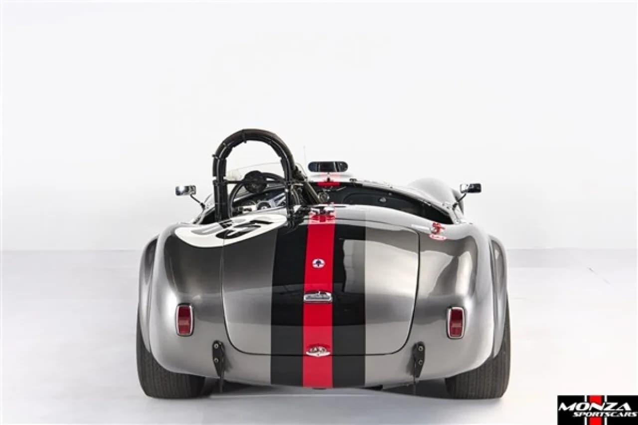 1965 Shelby Cobra 289 - Thumbnail 3