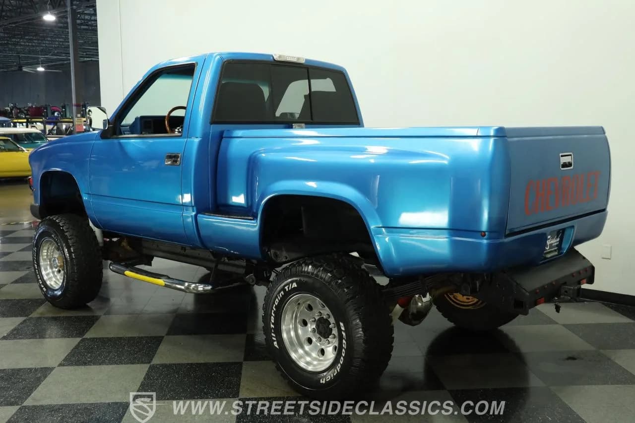 1988 Chevrolet K1500 4x4 - Thumbnail 6