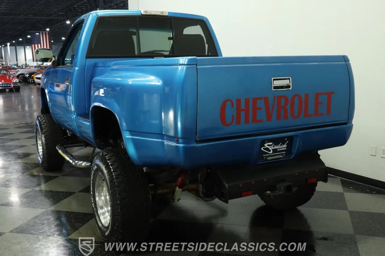 1988 Chevrolet K1500 4x4 - Thumbnail 7