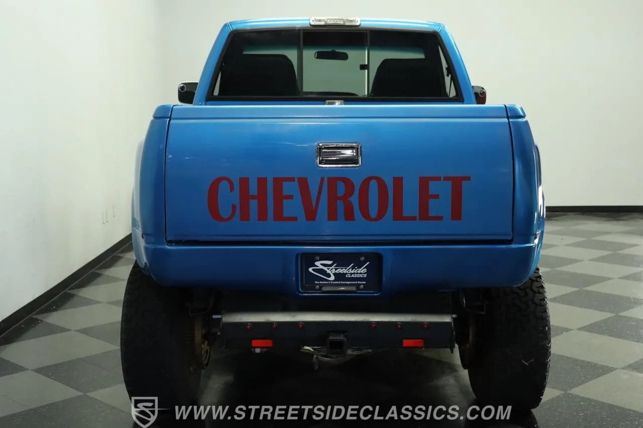 1988 Chevrolet K1500 4x4 - Thumbnail 8
