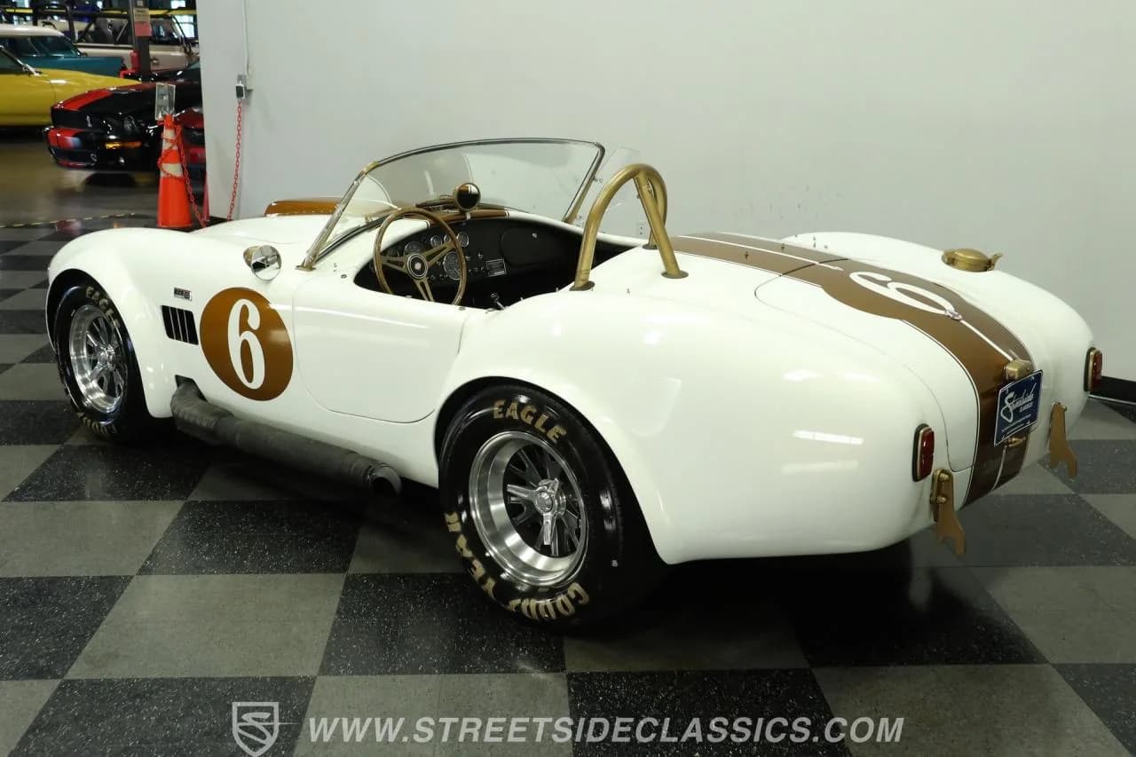 1965 Shelby Cobra Superformance MKIII - Thumbnail 7