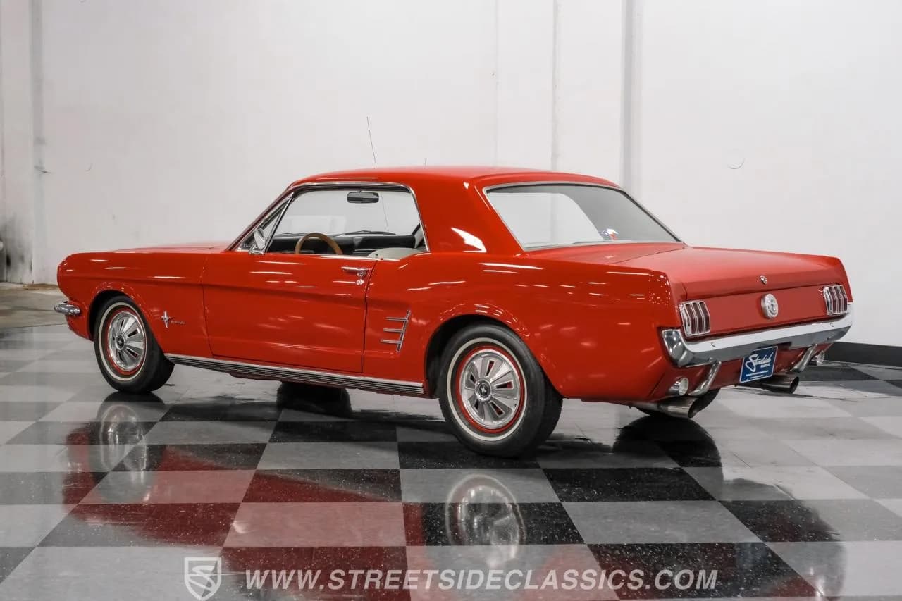 1966 Ford Mustang - Thumbnail 7