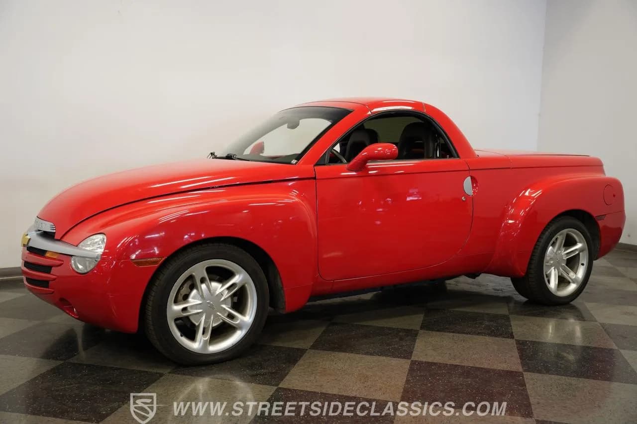 2003 Chevrolet SSR - Thumbnail 7