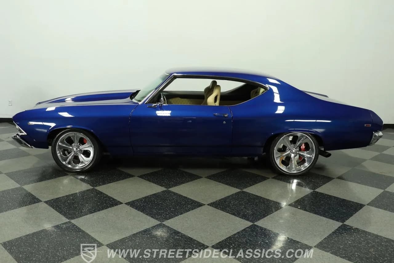 1969 Chevrolet Chevelle Restomod - Thumbnail 2