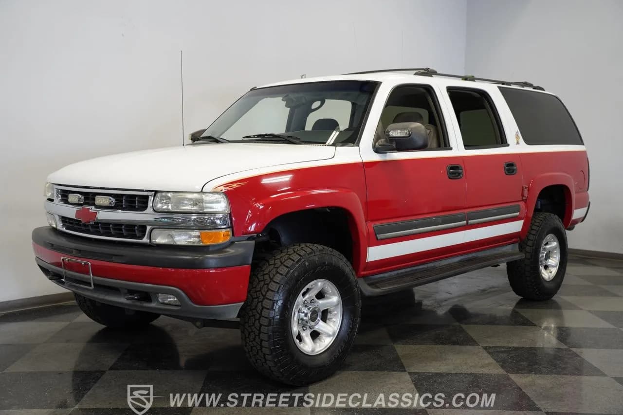 2004 Chevrolet Suburban 2500 4X4 8.1 - Thumbnail 7