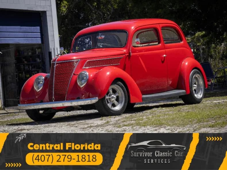 1937 Ford Tudor Humpback Sedan