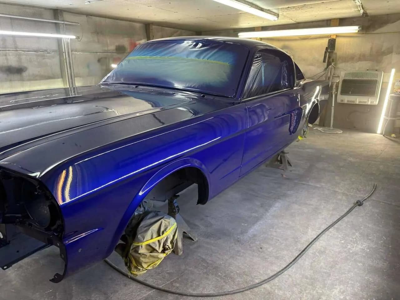 1965 Ford Mustang - Thumbnail 7