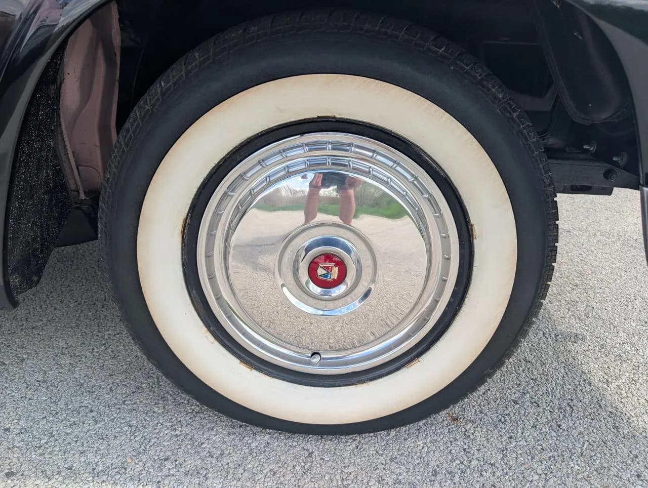 1955 Ford Sunliner Convertible - Thumbnail 6