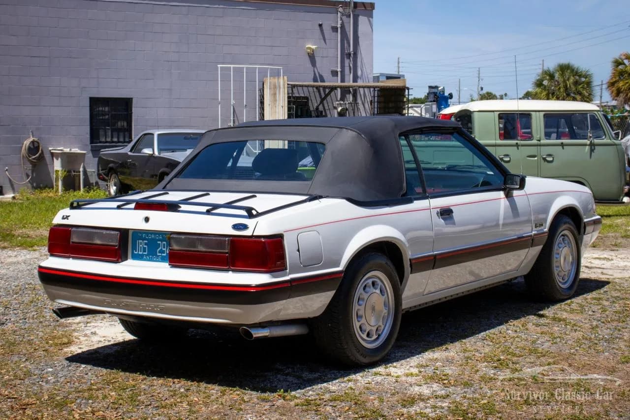 1989 Ford Mustang LX Convertible 5.0 - Thumbnail 7