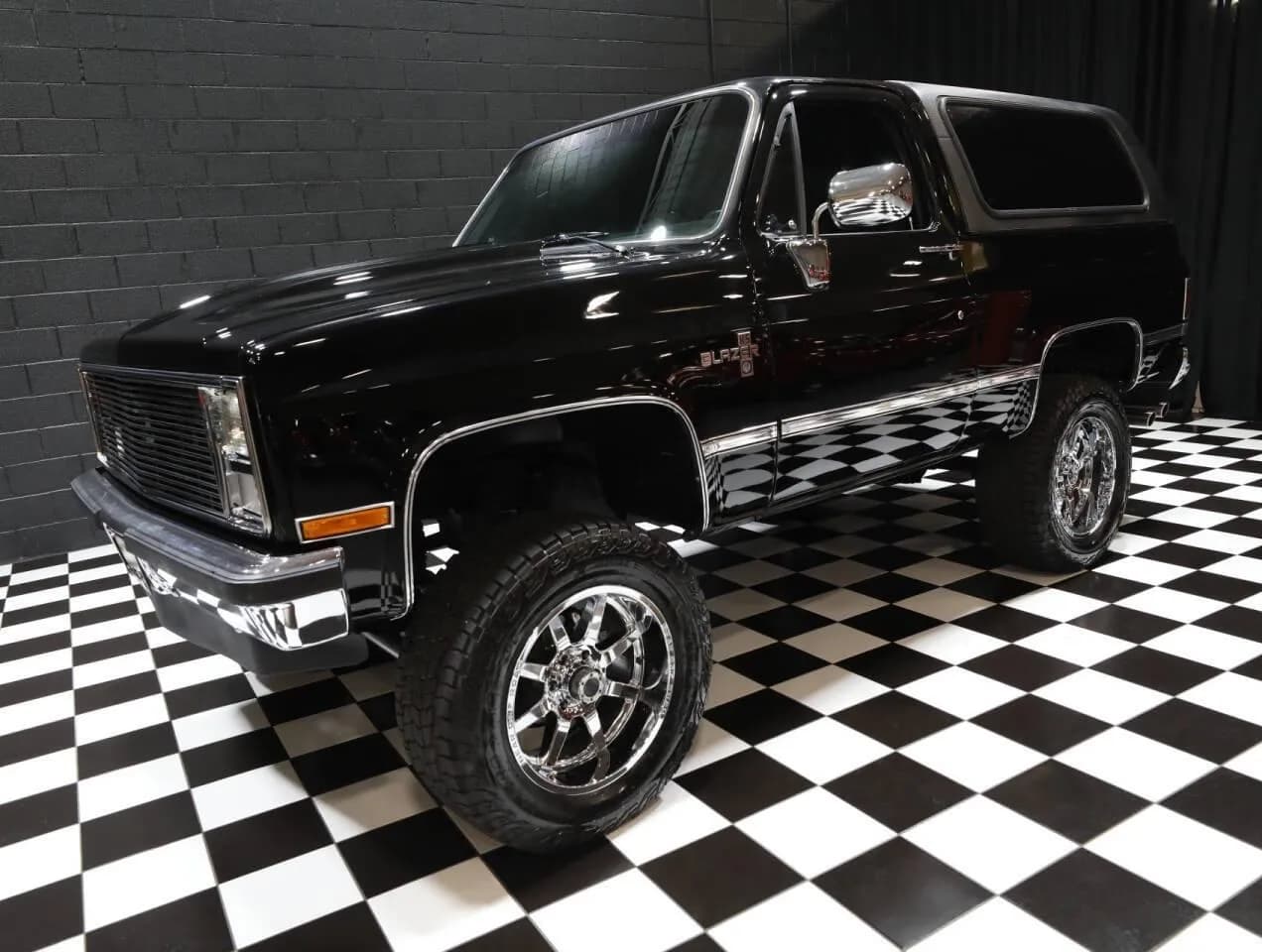 1987 Chevrolet Blazer - Thumbnail 8