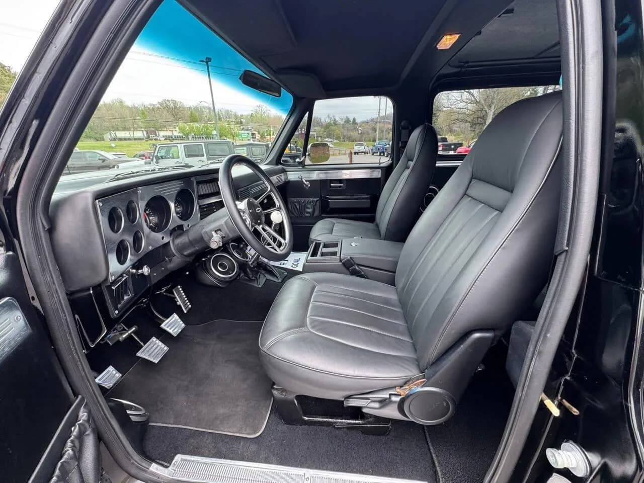 1987 Chevrolet Blazer - Thumbnail 2