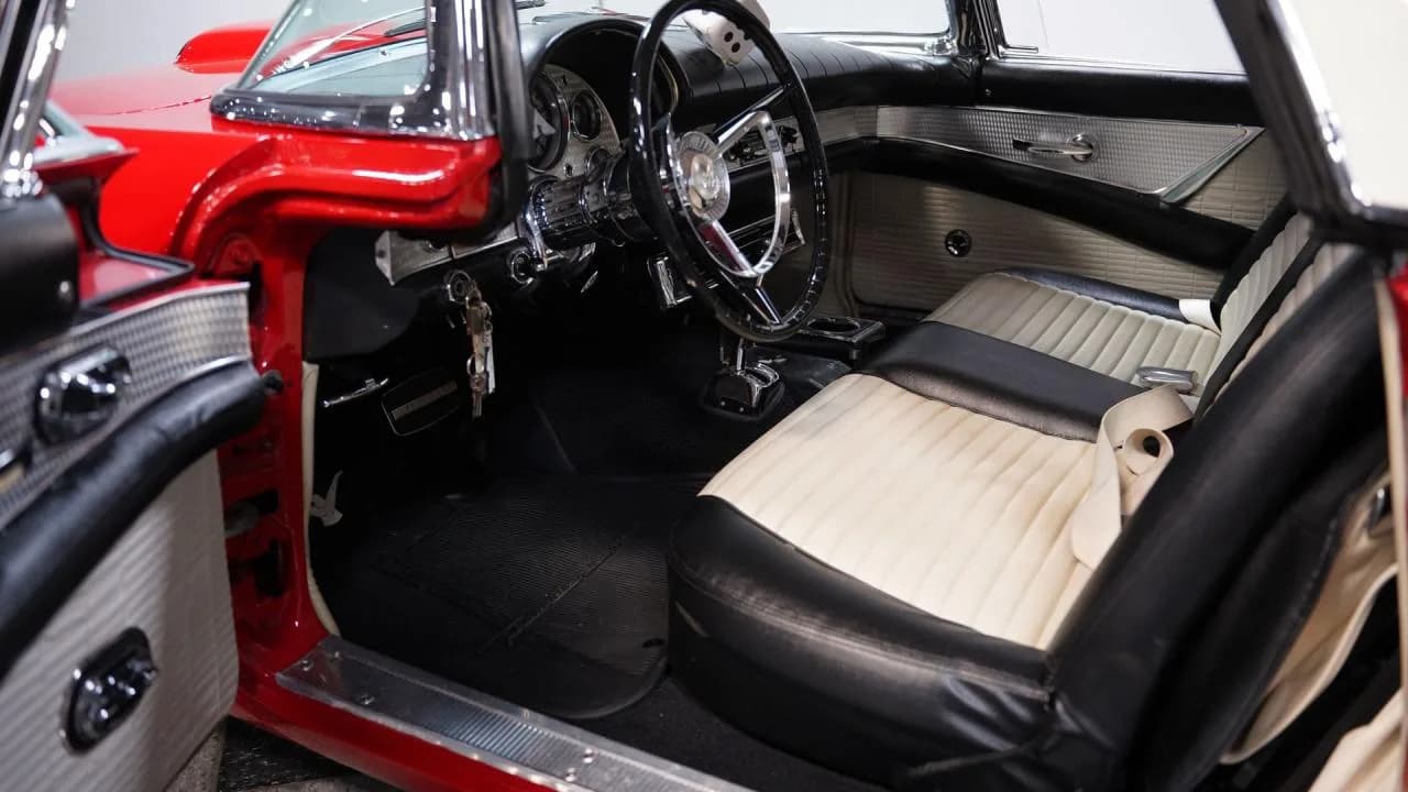 1957 Ford Thunderbird E-Bird - Thumbnail 4