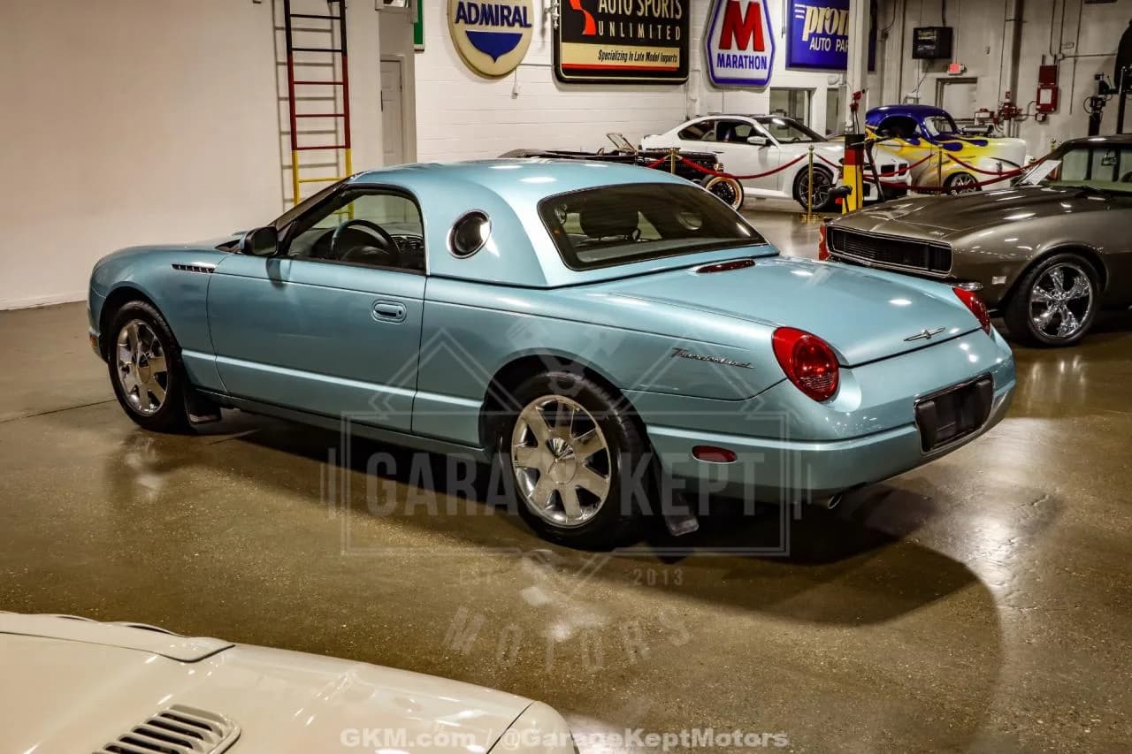 2002 Ford Thunderbird - Thumbnail 8
