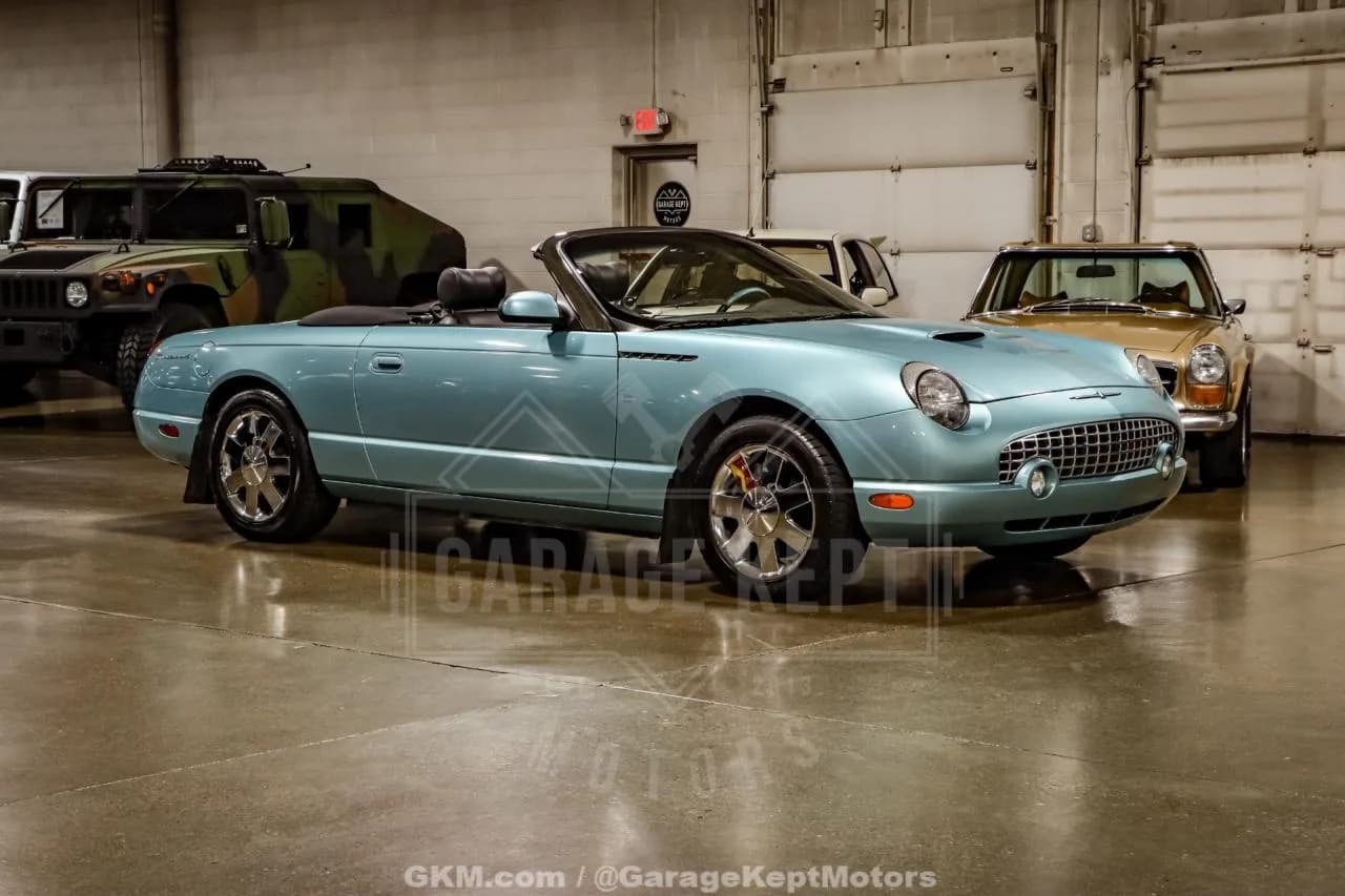 2002 Ford Thunderbird