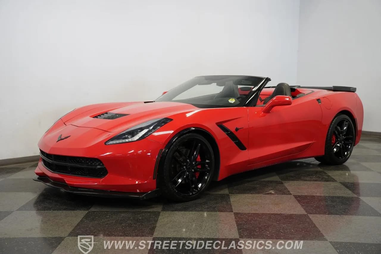 2019 Chevrolet Corvette Stingray Convertible - Thumbnail 6