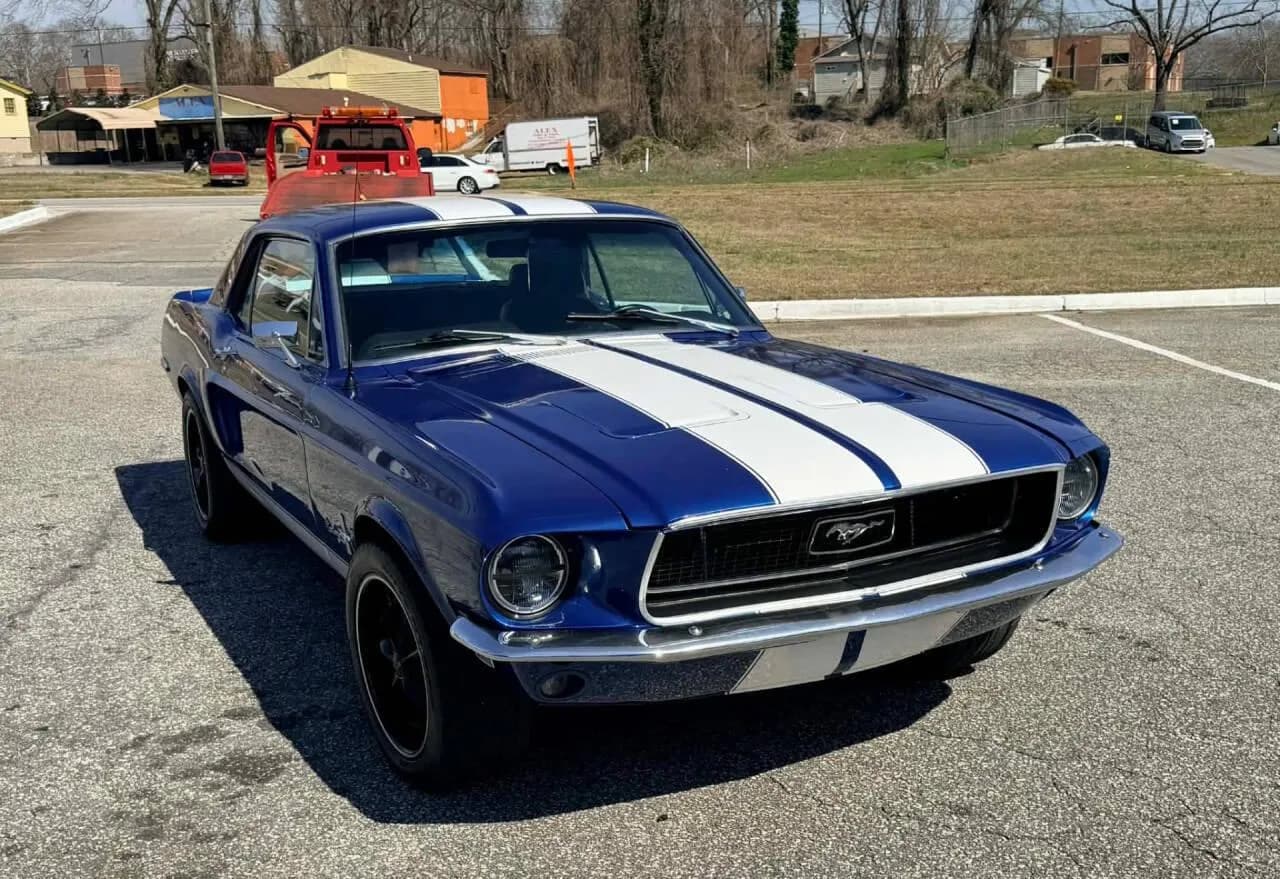 1968 Ford Mustang - Thumbnail 5