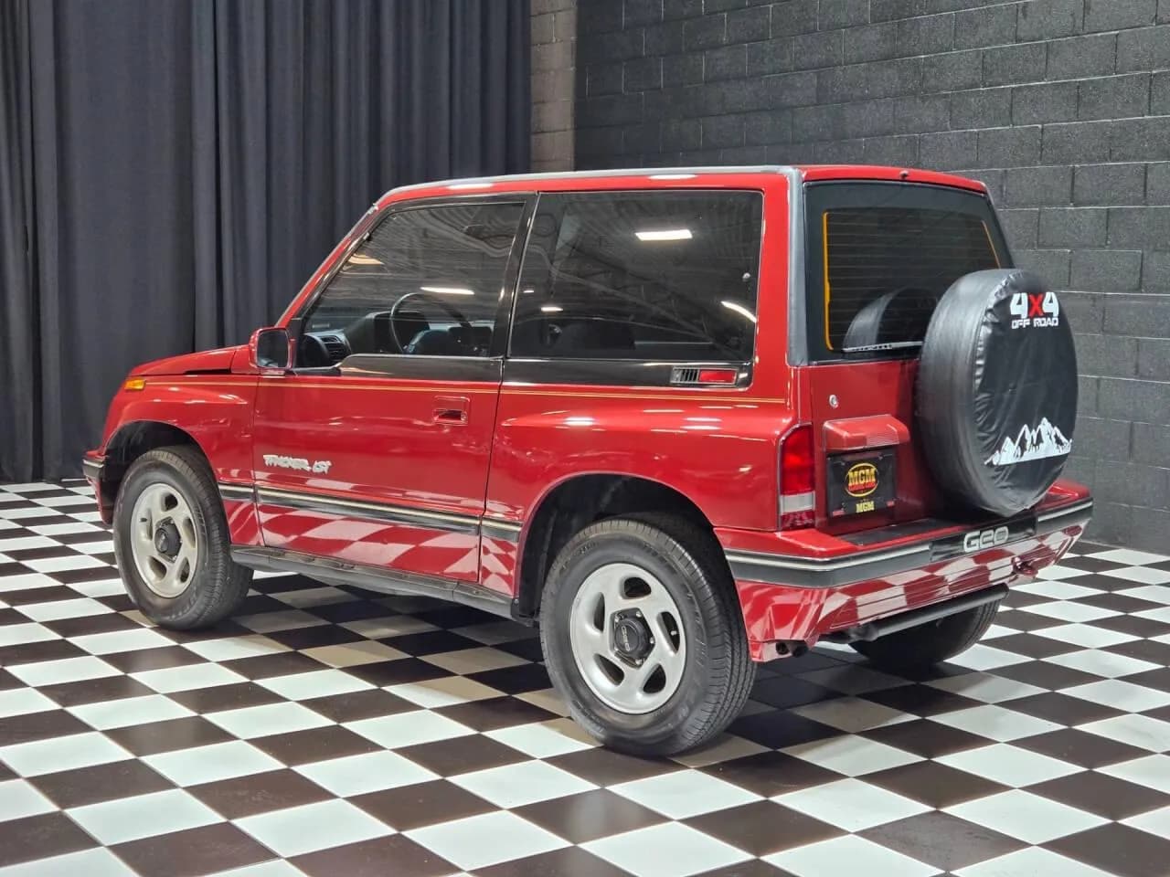1995 Geo Tracker - Thumbnail 3