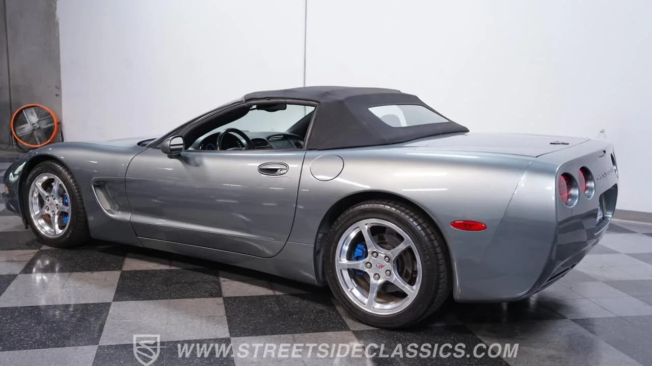 2004 Chevrolet Corvette Convertible - Thumbnail 8