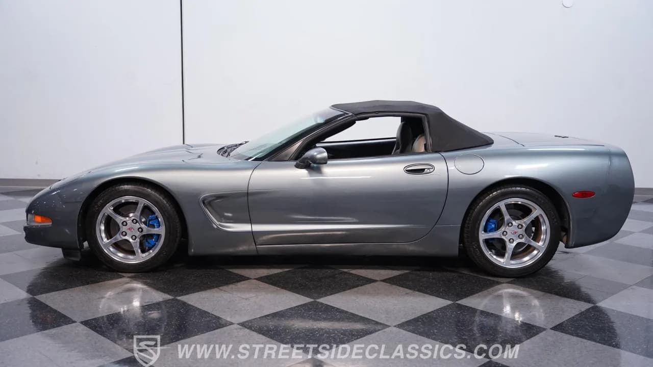 2004 Chevrolet Corvette Convertible - Thumbnail 2