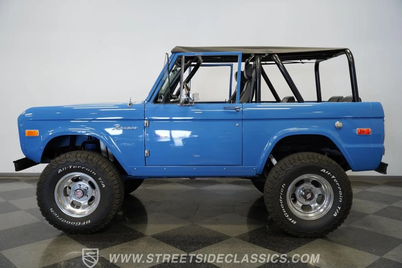 1970 Ford Bronco - Thumbnail 2