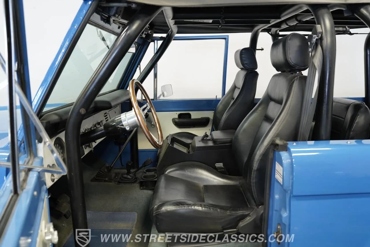 1970 Ford Bronco - Thumbnail 3