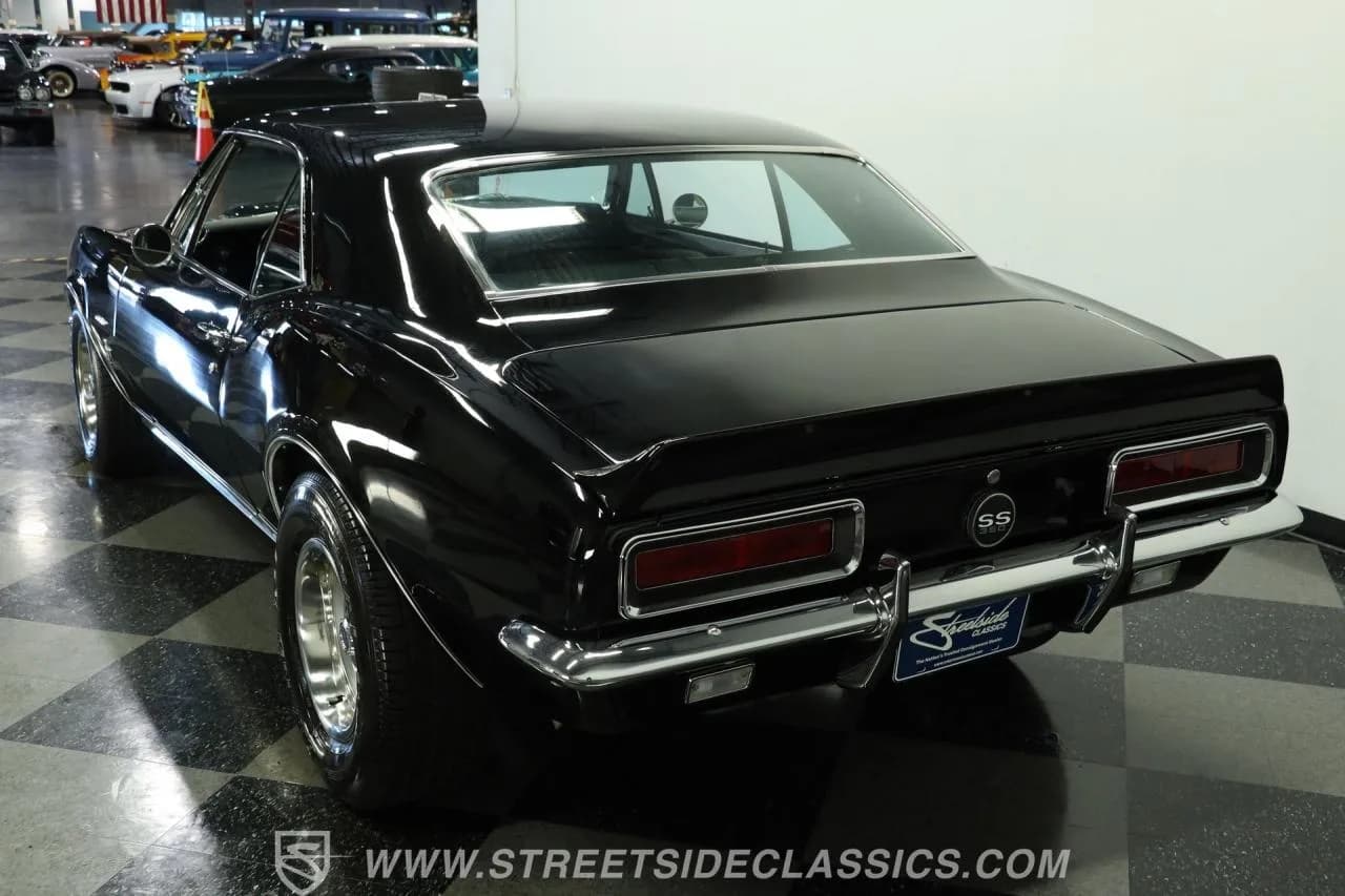 1967 Chevrolet Camaro RS Restomod - Thumbnail 8
