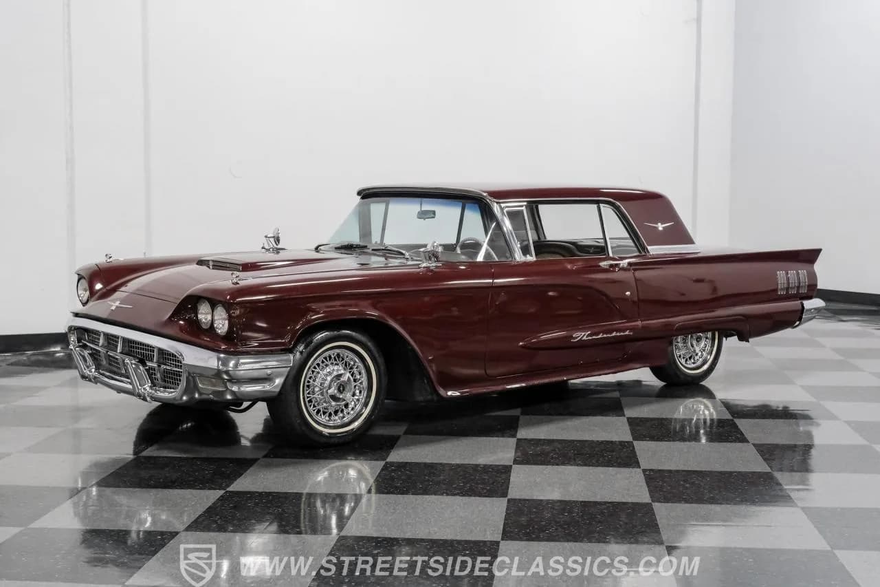 1960 Ford Thunderbird - Thumbnail 6